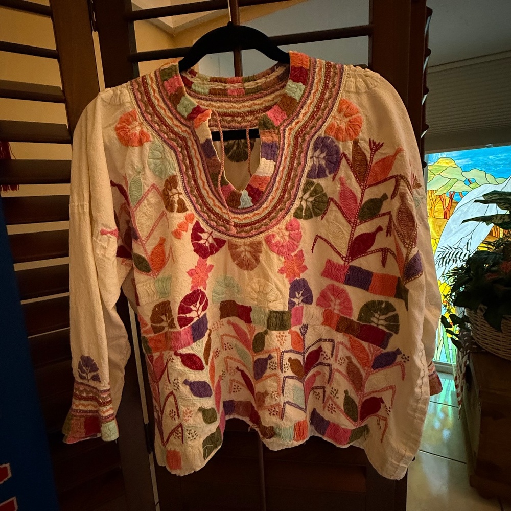 VNT MEXICAN HAND-EMBROIDERED BLOUSE SIZE M/L WHITE